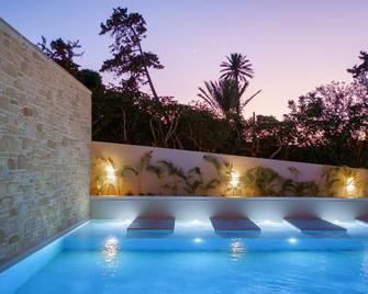 Phos Hotel Adults Only - Platanias - Басейн
