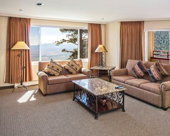 Holiday Inn Club Vacations Tahoe Ridge Resort by IHG - Stateline - Salon