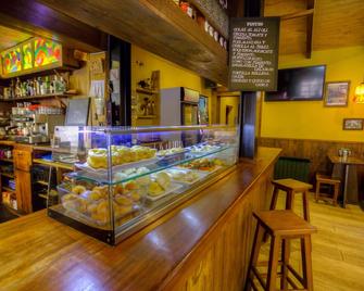 Hostal Rural La Tintoreria - Villablino - Bar