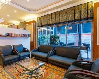 Alanya Beach Hotel - Alanya - Lounge
