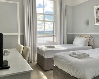 Ashton Court Hotel - Exmouth - Schlafzimmer