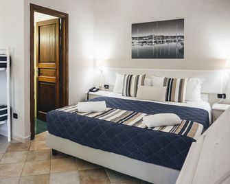 Hotel Club Le Rose - San Teodoro