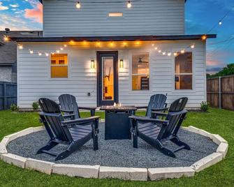Upscale Dallas Retreat: By Trinity Groves & Downtown - Dallas - Serambi