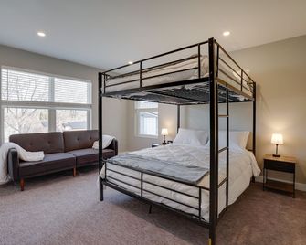 Spacious Minneapolis Vacation Rental w/ Game Room! - Minneapolis - Slaapkamer