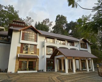 Summit Bird's Valley Resort & Spa - Devikolam - Edificio