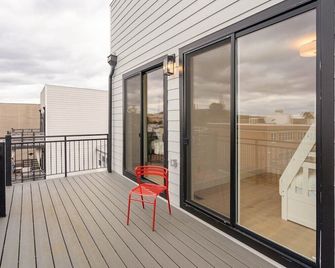 Capitol View 3 Penthouse with Rooftop - Washington D. C. - Balcón