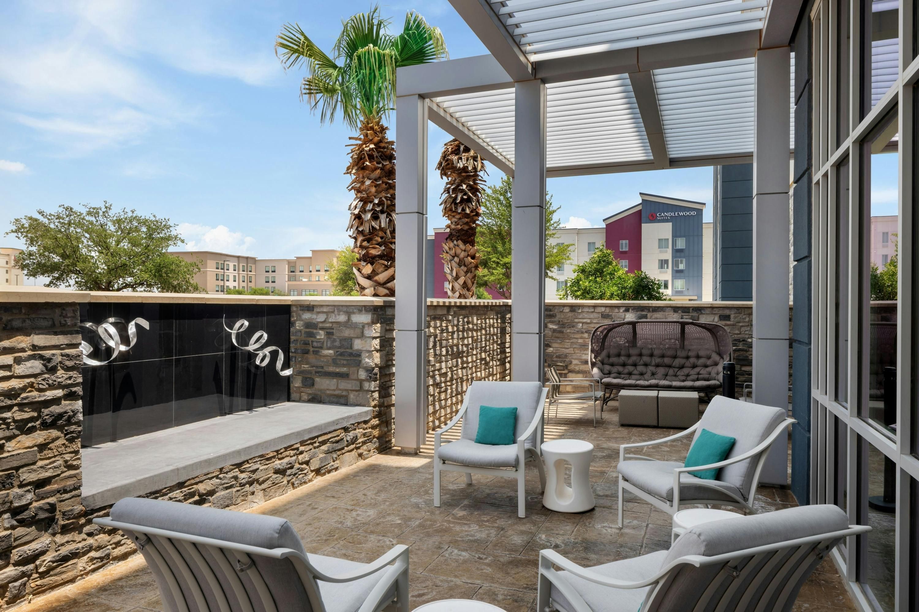 SpringHill Suites by Marriott Midland Odessa - מידלנד - מרפסת