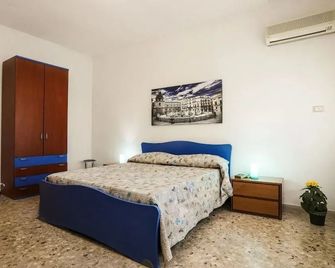 A Casa di Fra' - Palermo - Bedroom