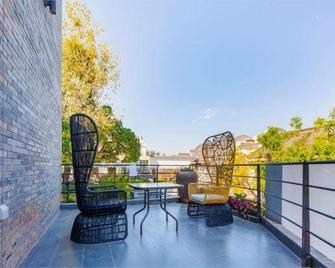 Xichang Shuxia Hotel - Liangshan - Balcony