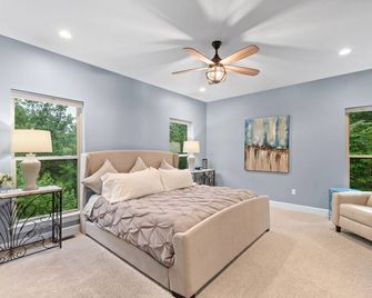 Innsbrook Luxe Escape - 5 bedrooms - Wright City - Habitación