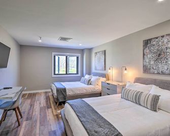 Golf, Boat and More! Sleek Shangri La Condo in Afton - Afton