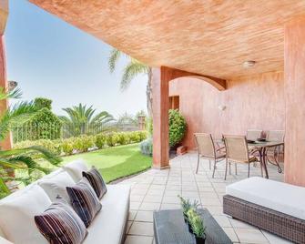 Tenerife luxury Apartment - Palm-Mar - Patio