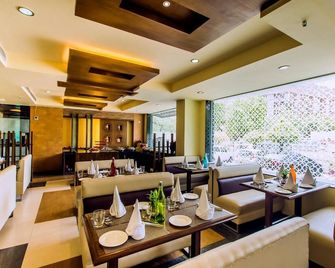 66 Residencey - Jaipur - Restaurante