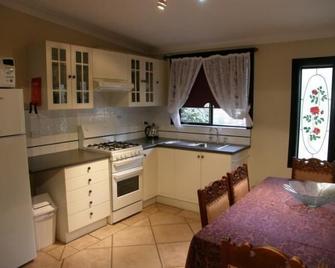 Beedelup House Cottages - Pemberton
