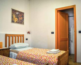 Bed And Breakfast Arcobaleno - Bologna - Bedroom