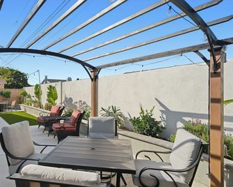 Bungalow by the beach - Port Hueneme - Balkón