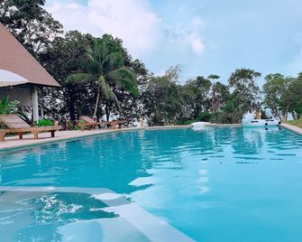 Phayamas Private Beach Resort and Island Brew - Adults Only - Ko Payam - Pool