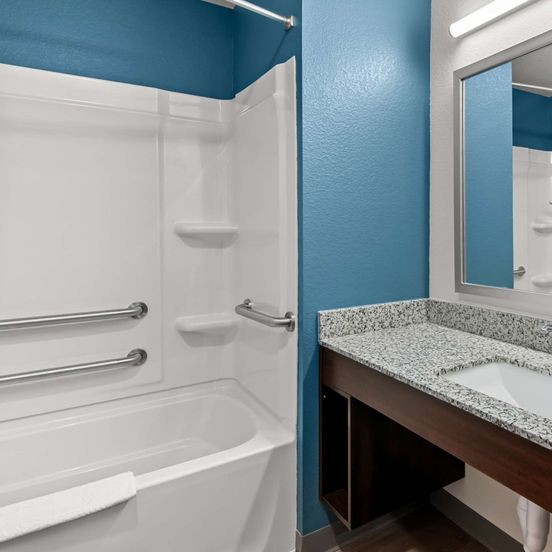 Woodspring Suites Waco South image 1