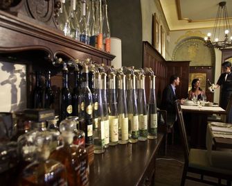 Hotel Weisses Kreuz - Bregenz - Bar