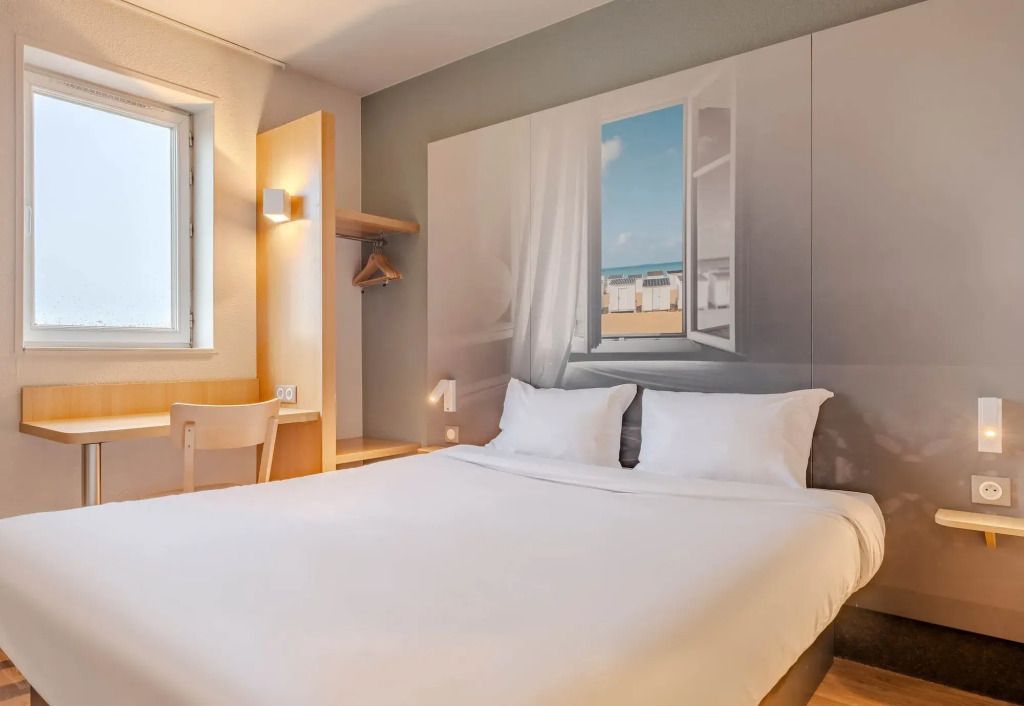 B&B HOTEL Calais Centre St Pierre