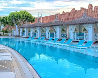 Innvista Hotels Belek - Belek - Pool