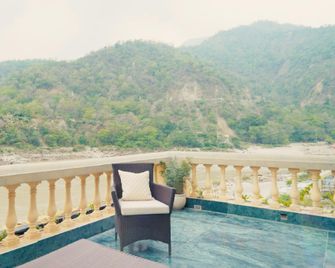 Bhagvatam Rishikesh - Shivpuri - Balcón