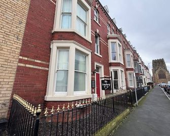 The Lansbury - Whitby - Whitby