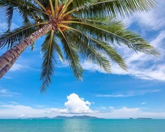 The Lodge - Ko Samui - Beach