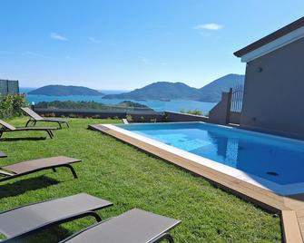 Colori di Mare Luxury Holiday - Lerici - Alberca