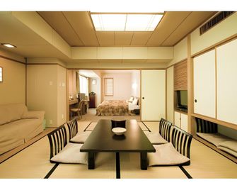 Yumura Hotel - Kōfu - Habitación