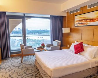 The Iris Signature Hotel And Spa - Can Tho