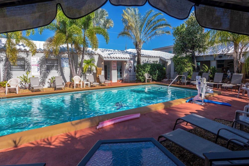 Richard's Motel - הוליווד - בריכה