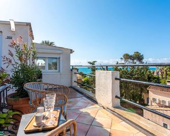 L'Escale Au Soleil - Saint-Aygulf - Balcony