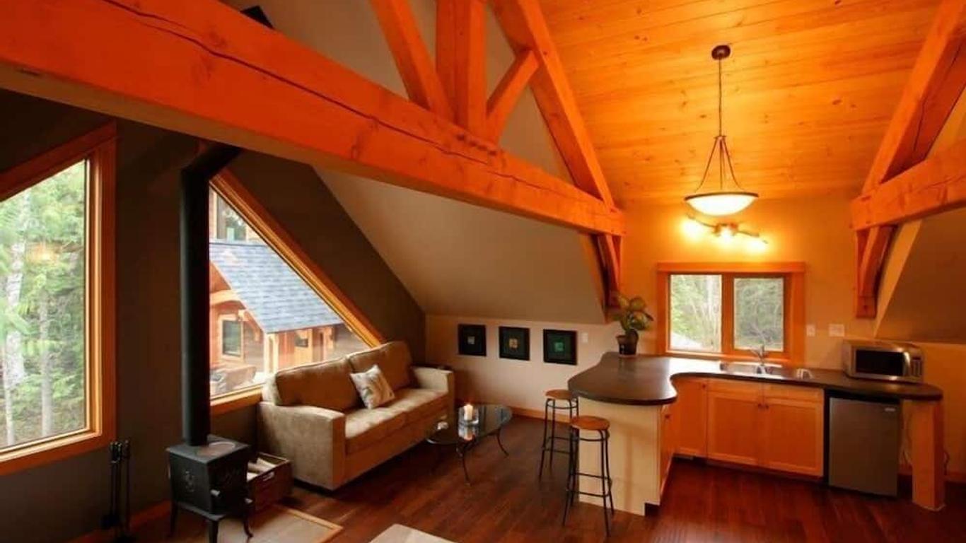 Revelstoke Timber Loft B&B