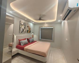 Great Indian Homestay - Puri - Bedroom