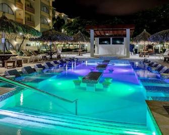 Eagle Aruba Resort - Noord - Pool