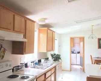 3B2B in Goldendale - Goldendale - Kitchen