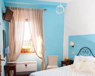Albergo Duomo - Montepulciano - Bedroom