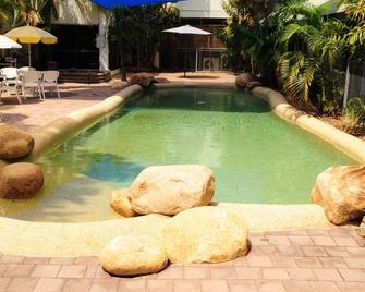Hotel Allen - Townsville - Pool
