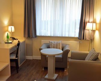 Hotel Jeta - המבורג - סלון