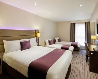 Premier Inn Falkirk East - Falkirk - Bedroom