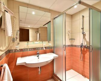 Estreya Palace & Residence - Saints Constantine and Helena - Bad