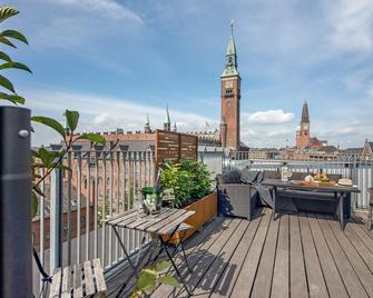City Square Hotel Apartments - Copenhagen - Balcony