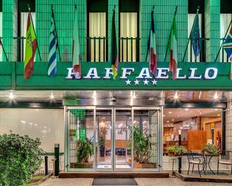 Hotel Raffaello - Milan - Building