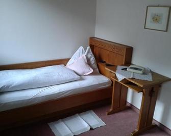 Garni Eckhardwies - Schenna - Schlafzimmer