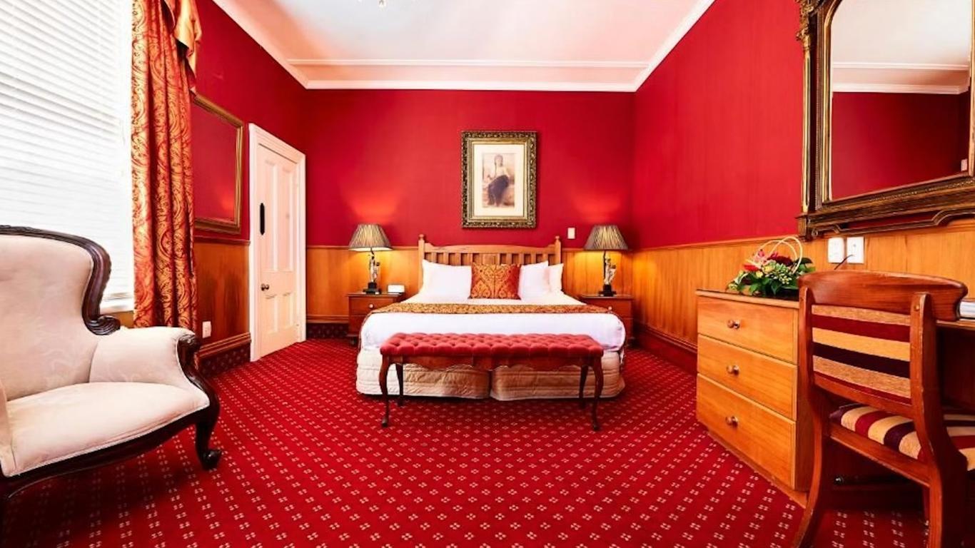 Prince's Gate Hotel