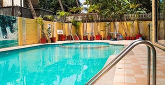 Hotel Supreme (Vasco) - Vasco da Gama - Pool
