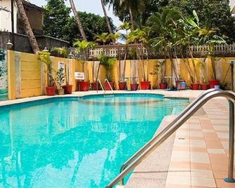 Hotel Supreme (Vasco) - Vasco da Gama - Pool