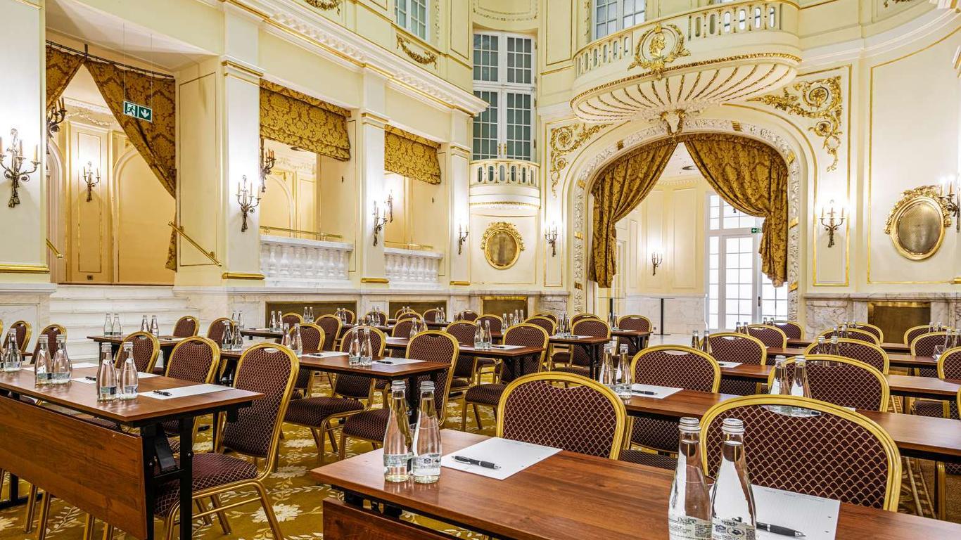 فندق بولونيا بالاس