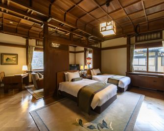 ذا فوجيا هوتل - هاكونى - غرفة نوم